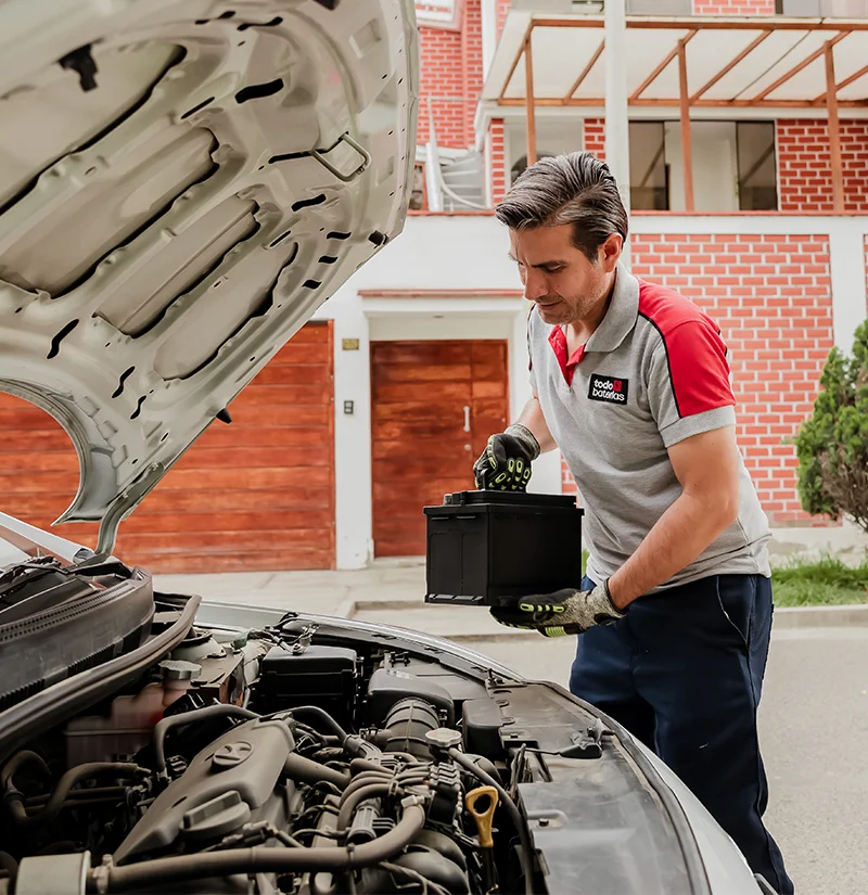 cambio de baterías de auto a domicilio Cambio de baterías de auto a Domicilio